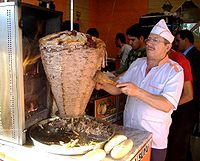 200px-Shawarma_ad_Istanbul_%2801_10_2008%29