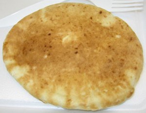 yudis_falafel_pita_bread